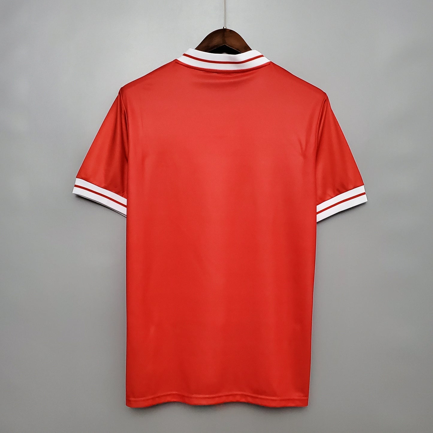 Retro Liverpool Home 84/85