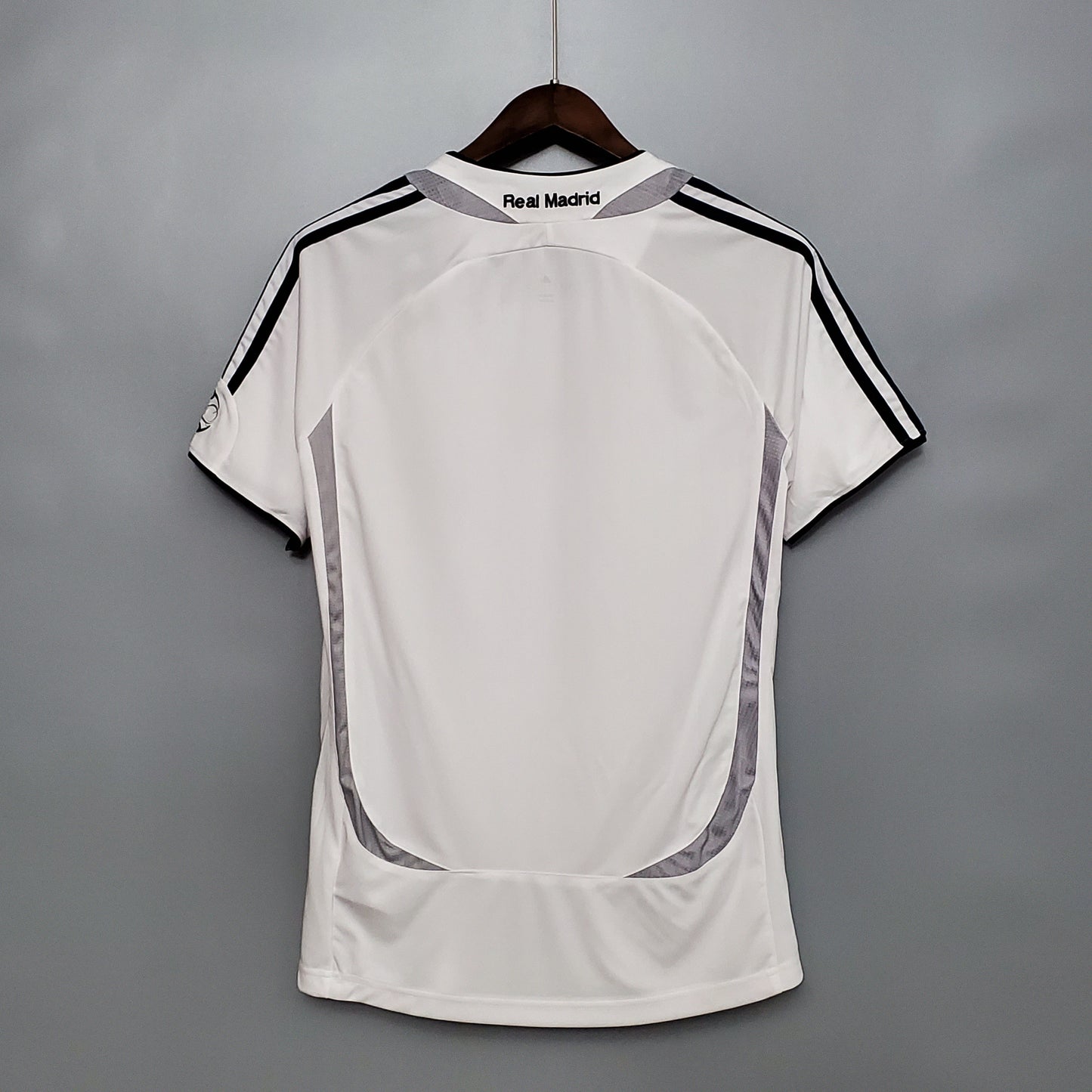 Retro Real Madrid Home 06/07