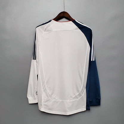 Retro Liverpool Away Long Sleeve 06/07
