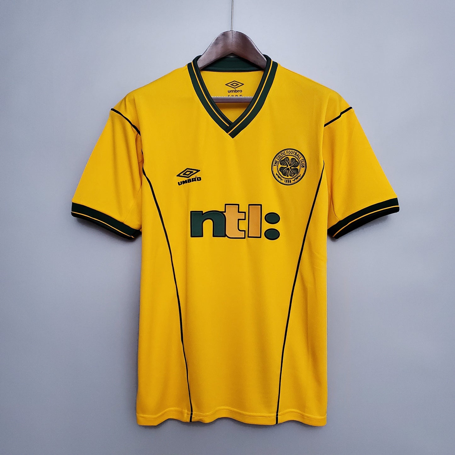 Retro Celtic Away Kit 01/02