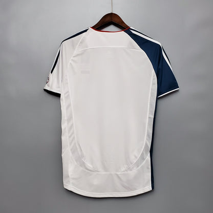 Retro Liverpool Away 06/07