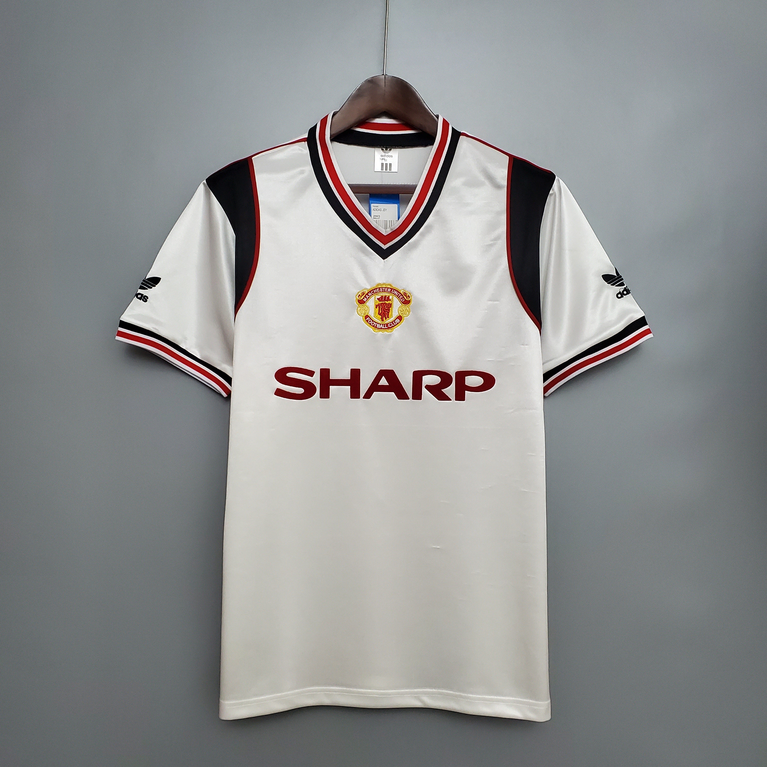 Retro Manchester United White Kit 1985