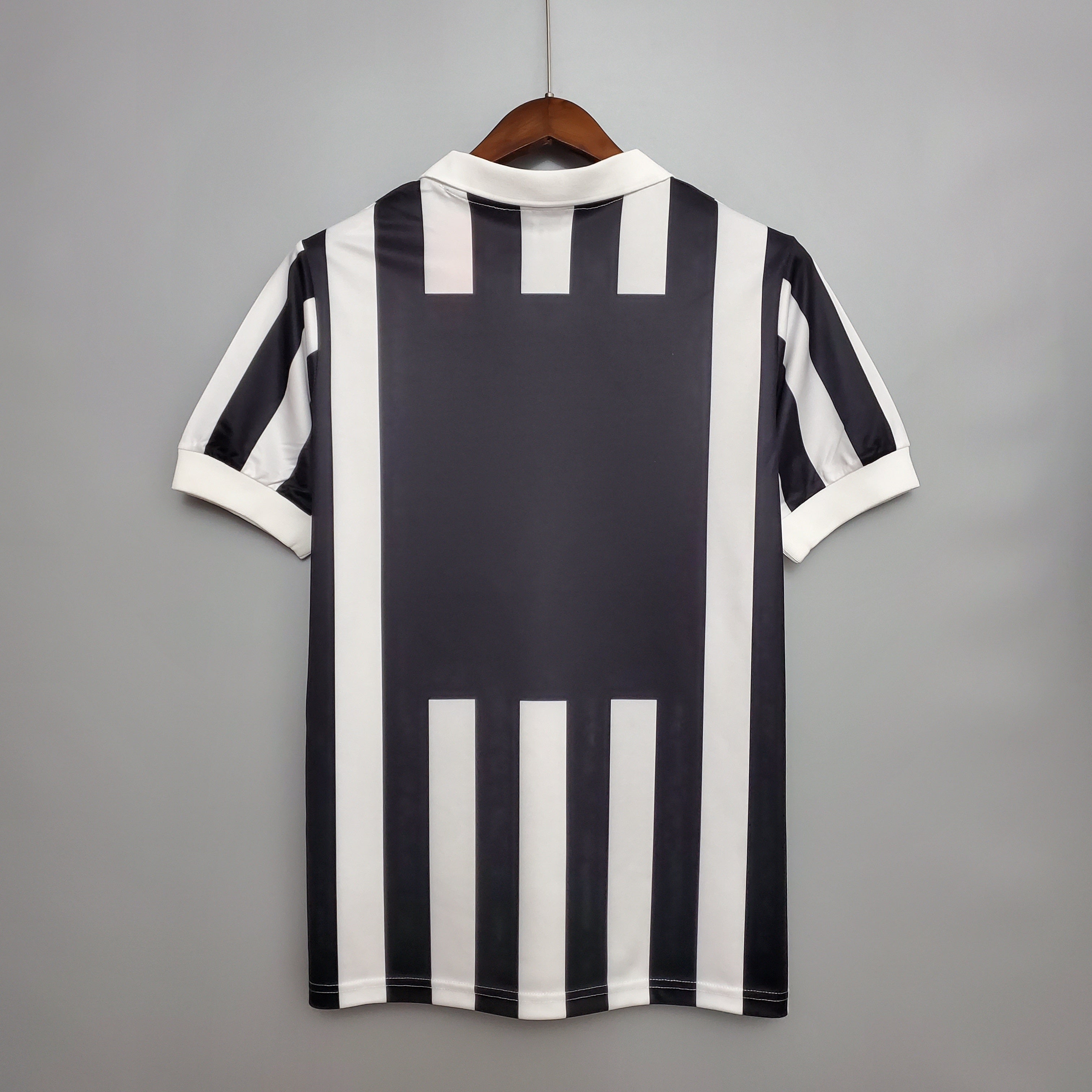 Retro Juventus Home 84/85