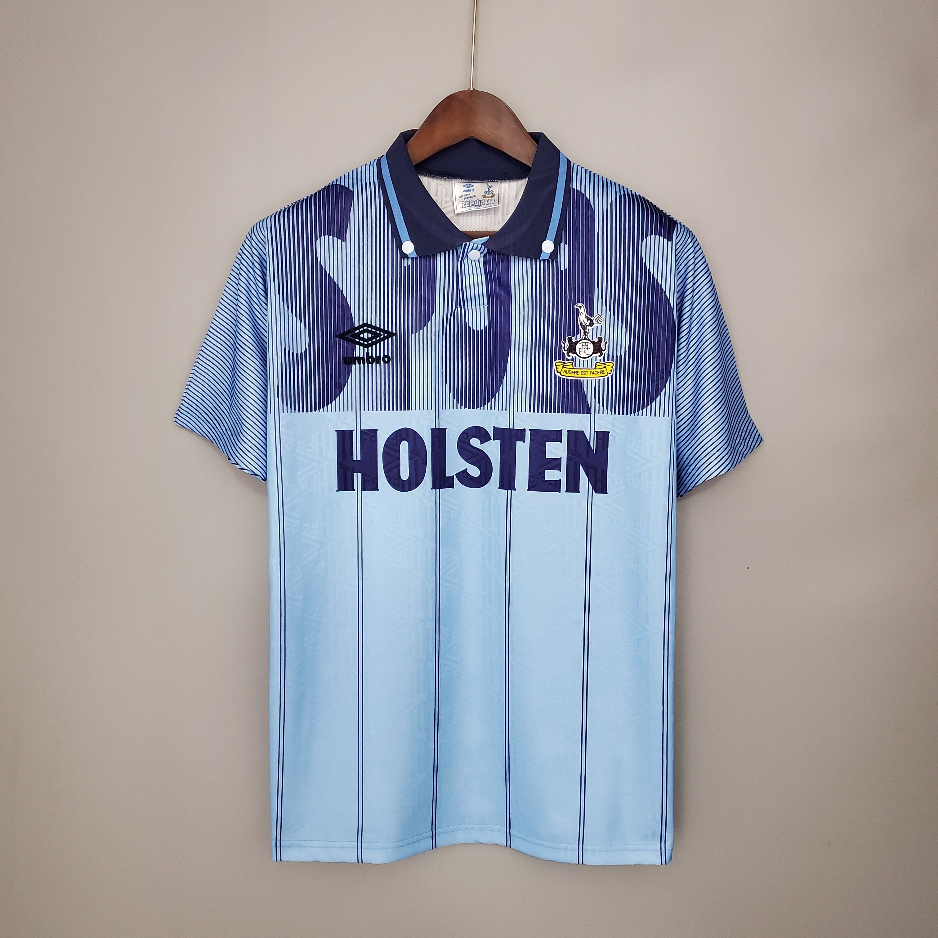 Retro Tottenham Third Kit 92/94