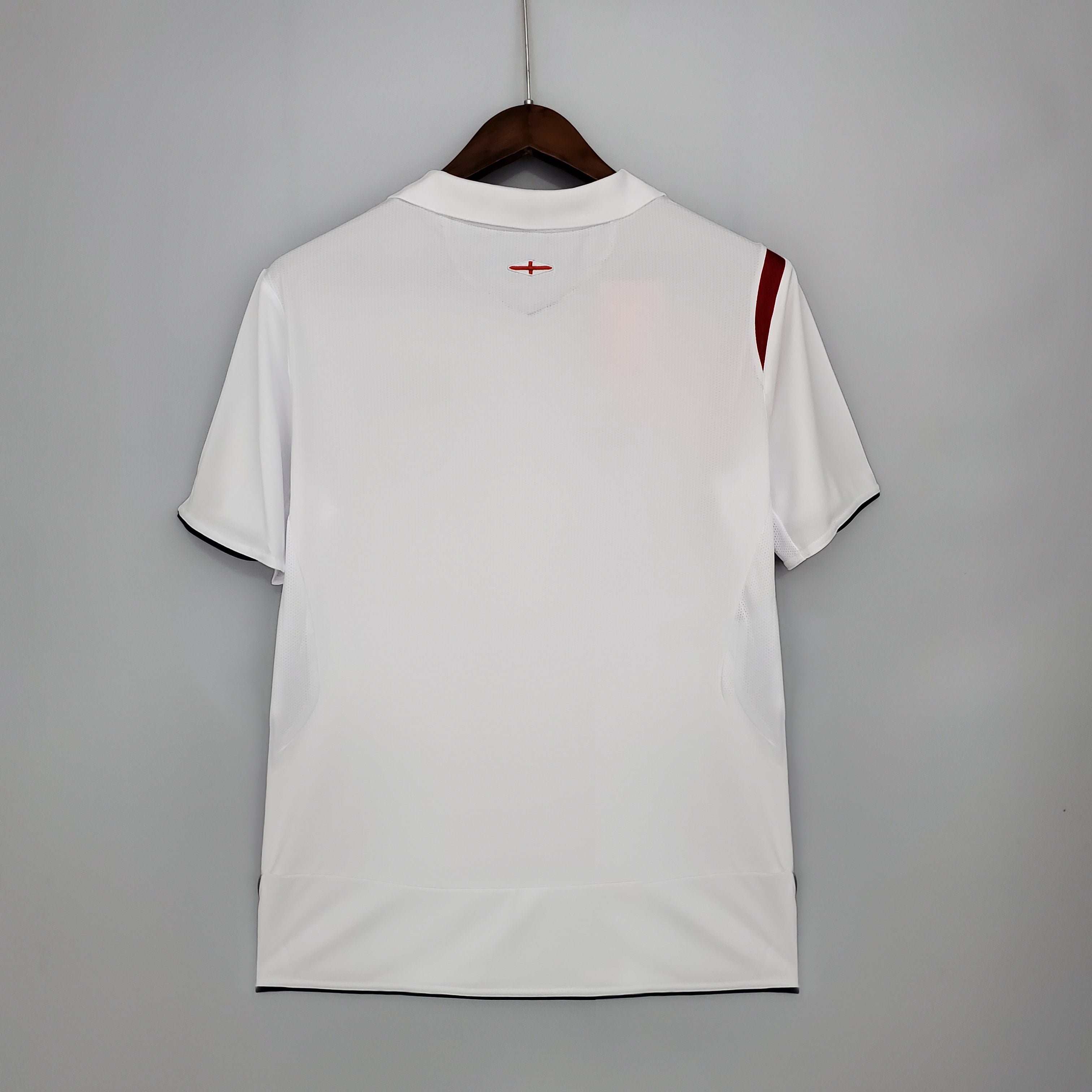 Retro England Home Kit 2006