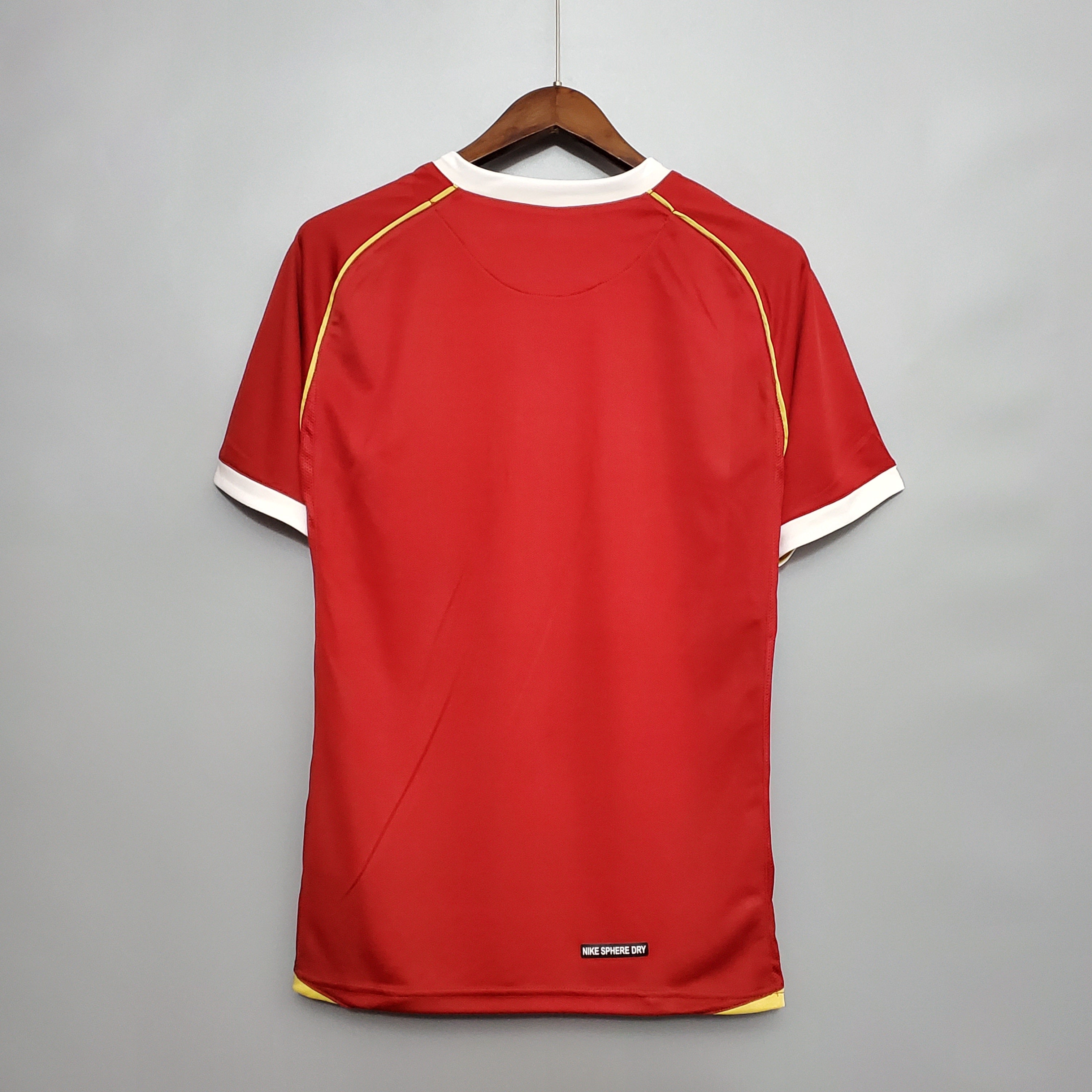 Retro Manchester United Home Kit 06/07