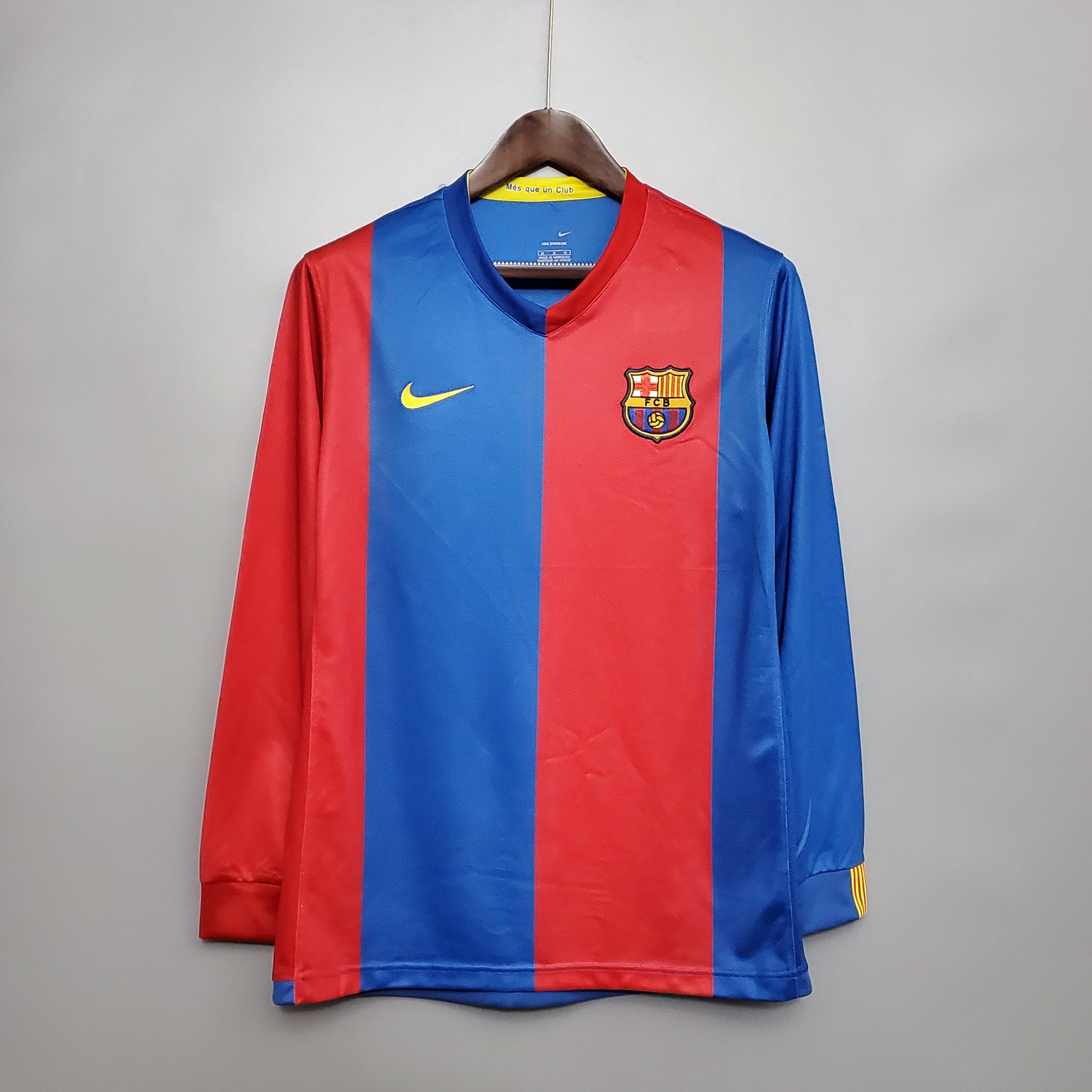 Barcelona Home Long Sleeve 06/07