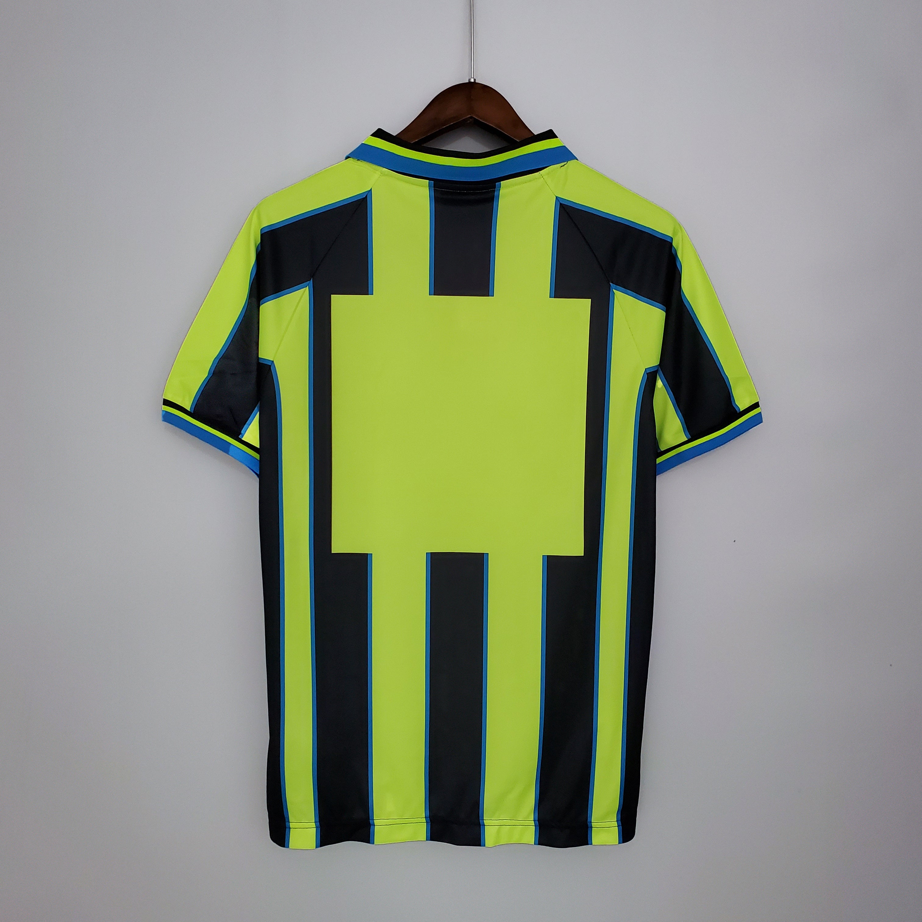 Retro Manchester City Away Kit 98/99