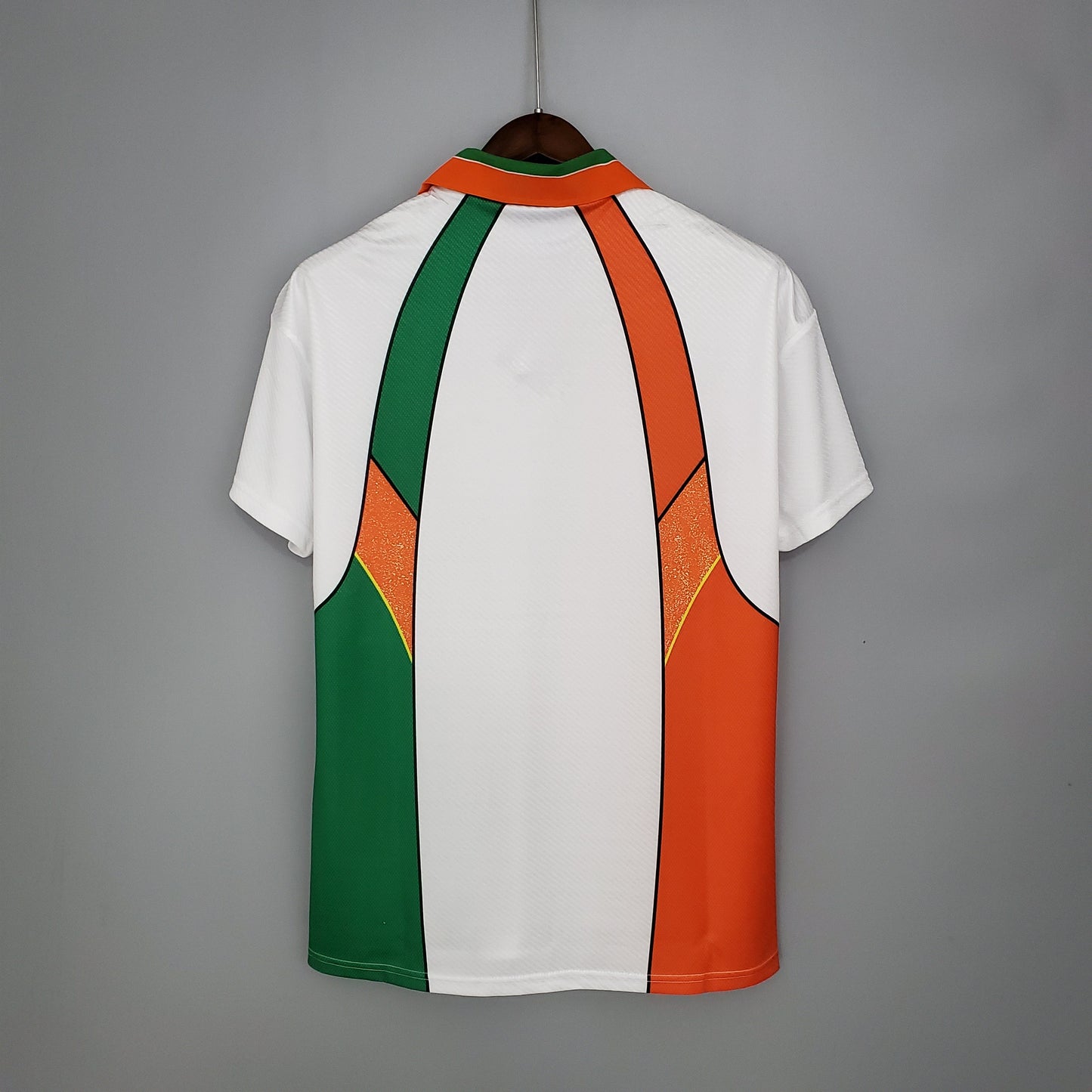 Retro Ireland Away Kit 94/96
