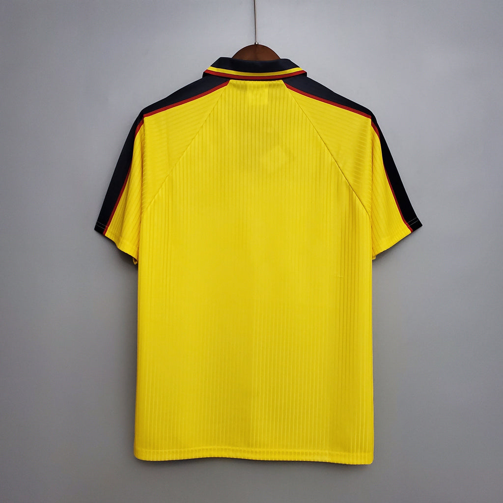 Retro Scotland Yellow Kit 96/98