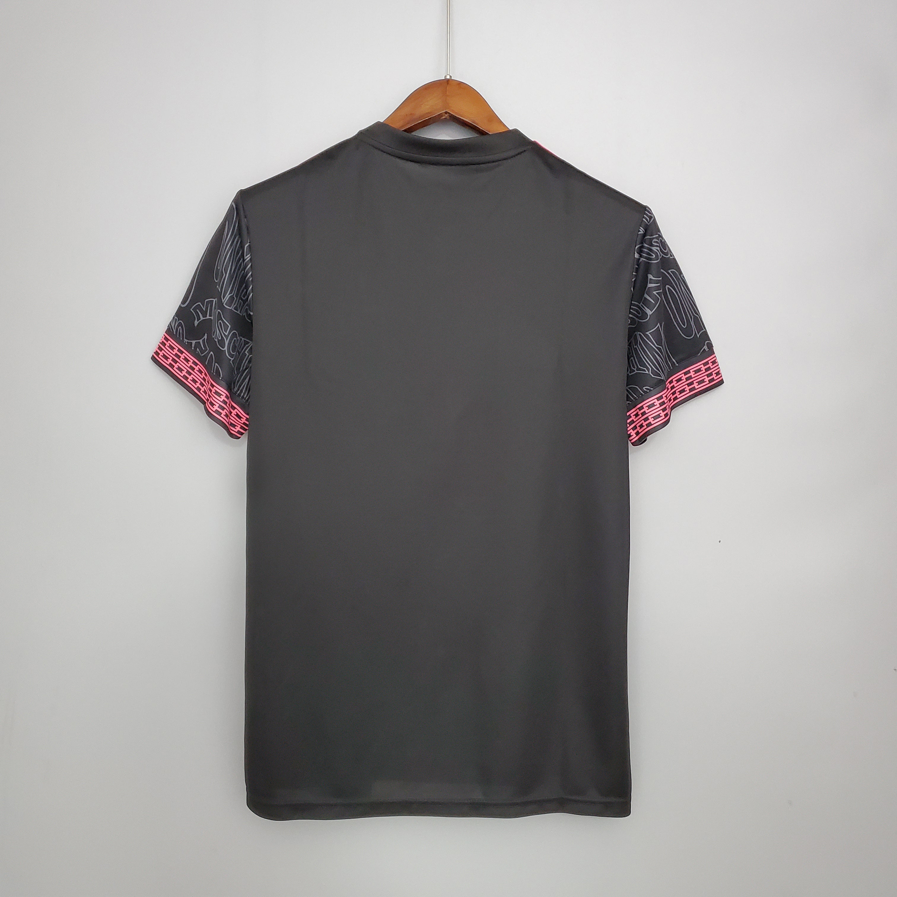 Juventus With Pink Concept 21/22