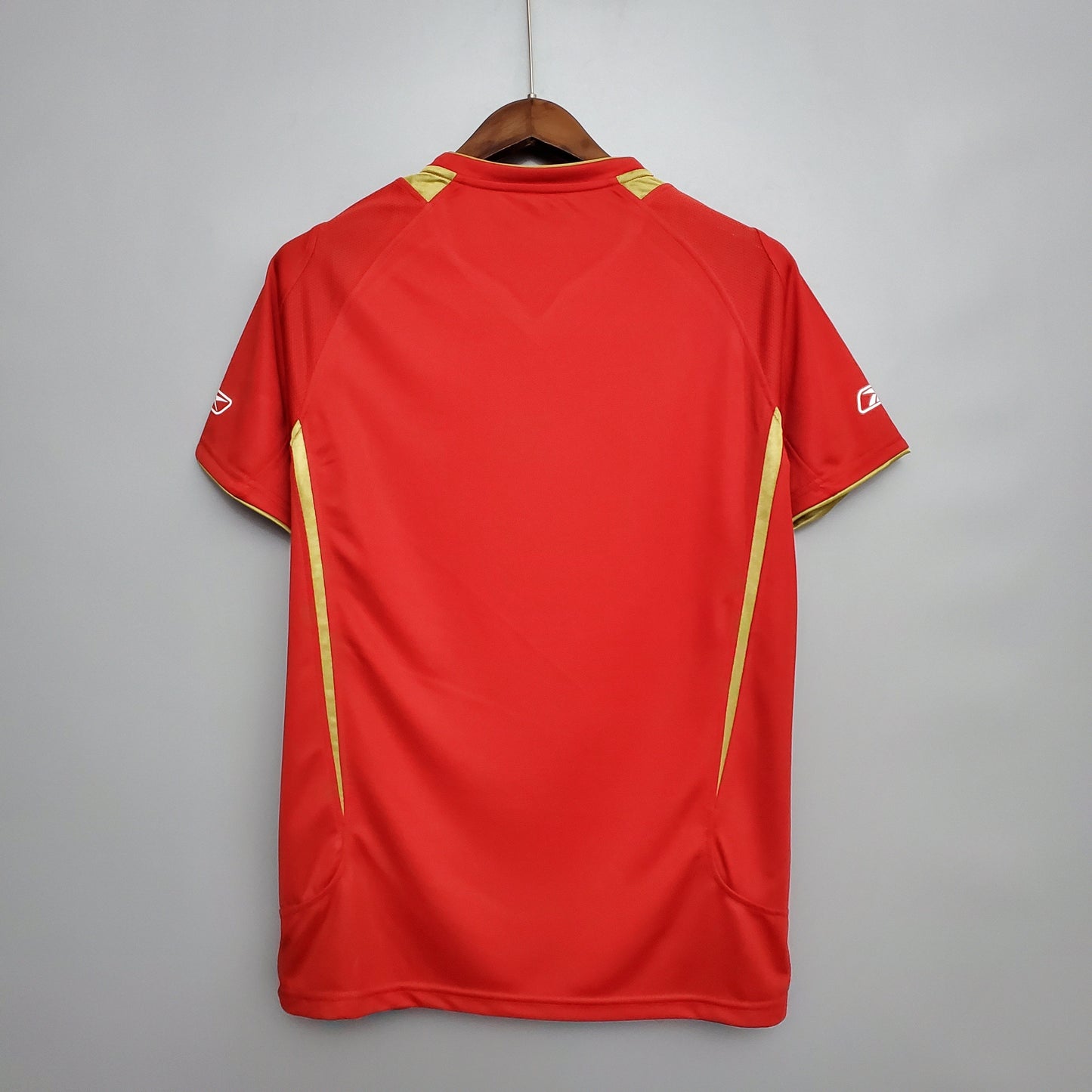 Retro Liverpool Home Kit 05/06