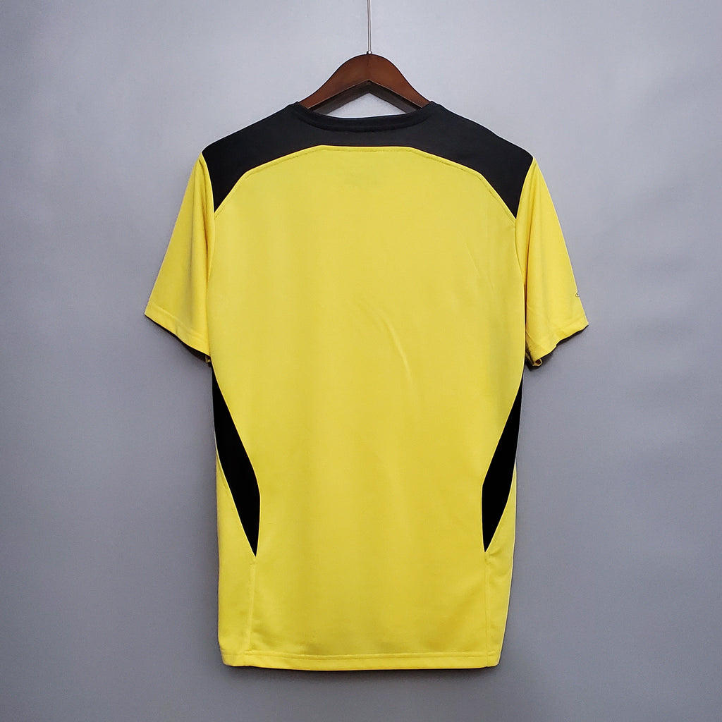 Retro Liverpool Away 04/05