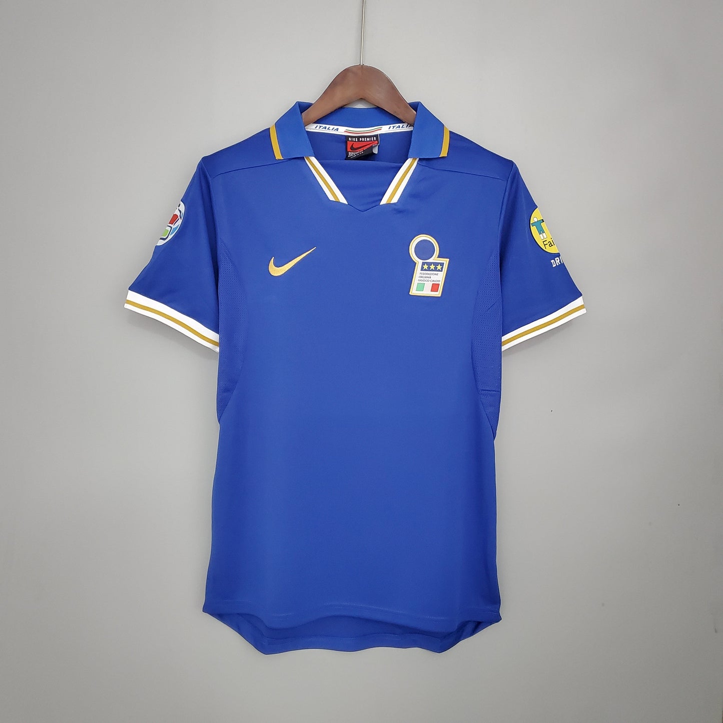 Retro Italy Home Kit 1996
