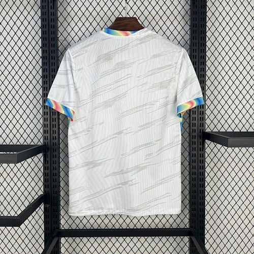 Barcelona Special Edition White