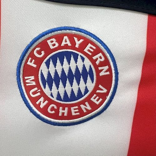 Bayern Munchen Away 2000/01